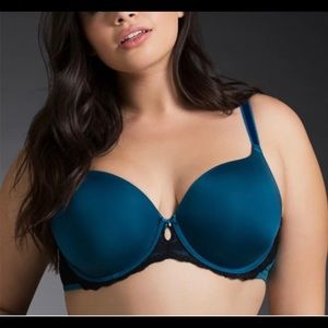 Torrid navy and black wired bra size 46DD